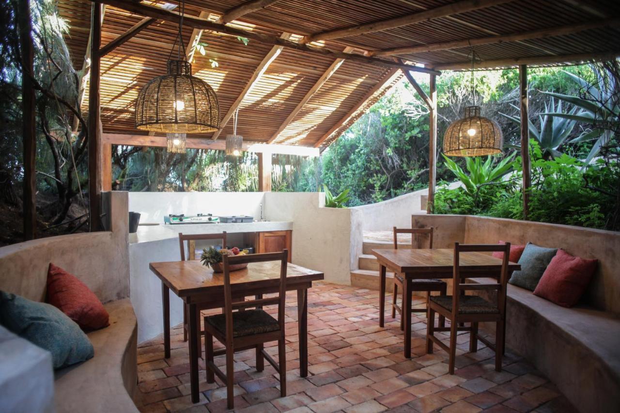 Tofinho Beach House Apartments Inhambane Kültér fotó
