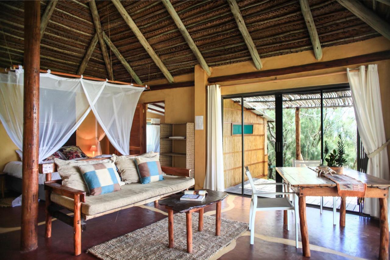 Tofinho Beach House Apartments Inhambane Kültér fotó