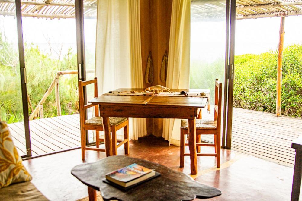 Tofinho Beach House Apartments Inhambane Kültér fotó